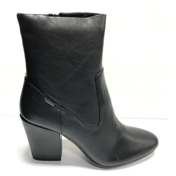 Kenneth Cole Shoes - Kenneth Cole Black Leather Women's Ankle Boots